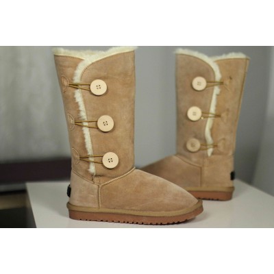 Подростковые / женские угги UGG Classic Tall пуговицы ( бежевые )