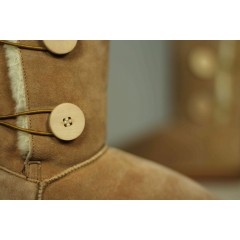 Подростковые / женские угги UGG Classic Tall пуговицы ( бежевые )