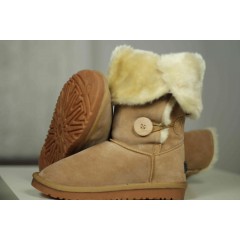 Подростковые / женские угги UGG Classic Tall пуговицы ( бежевые )